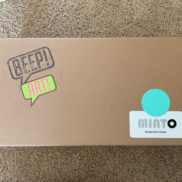 NWT Computer Monitor Stand Made of Maple Veneer Plywood - Picture 4 of 5